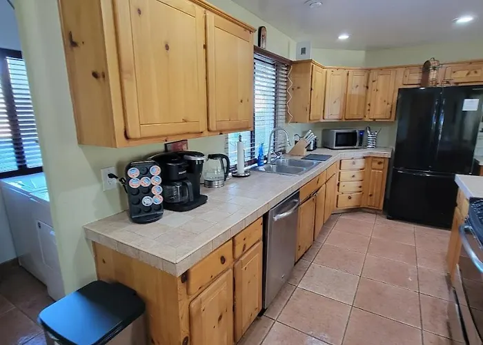 Southwest Hospitality Sleeps 12 Cave Creek