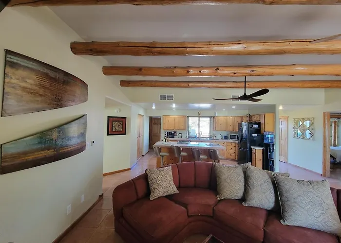 Southwest Hospitality Sleeps 12 Cave Creek